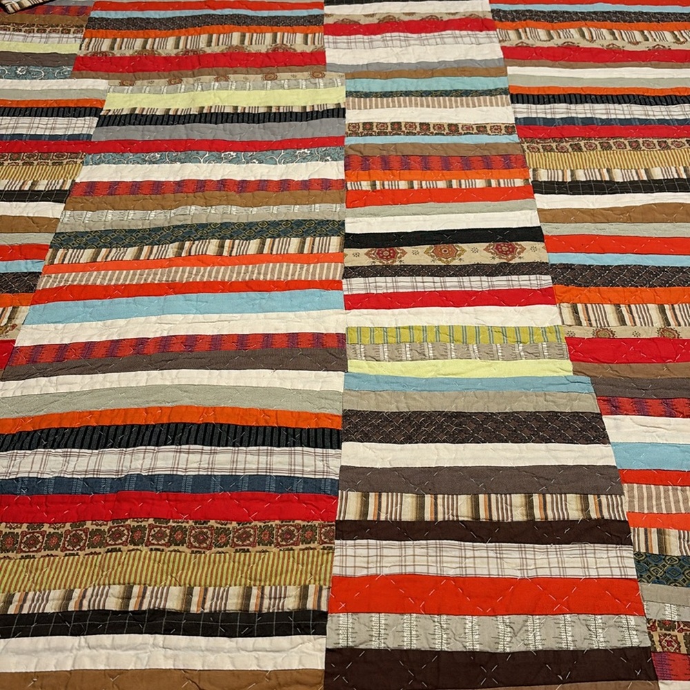 Denyse Schmidt Designs / Sundance Quilts Queen - Picture 4 of 10